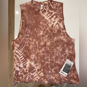 Brand new Lululemon tie dye tank. Size 10.